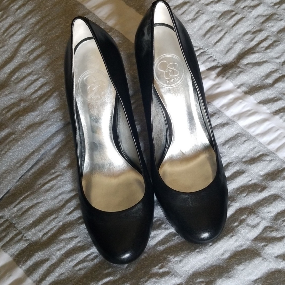 Jessica Simpson Oscar Black heels, matte leather